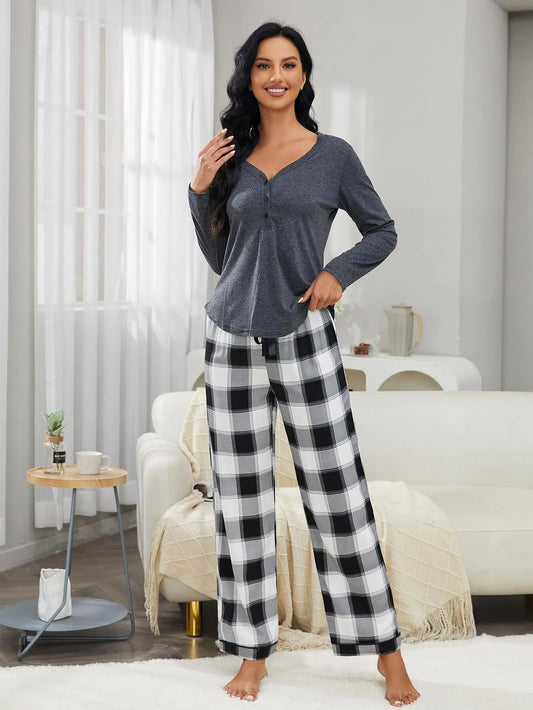 20127-BlackAndWhite_2