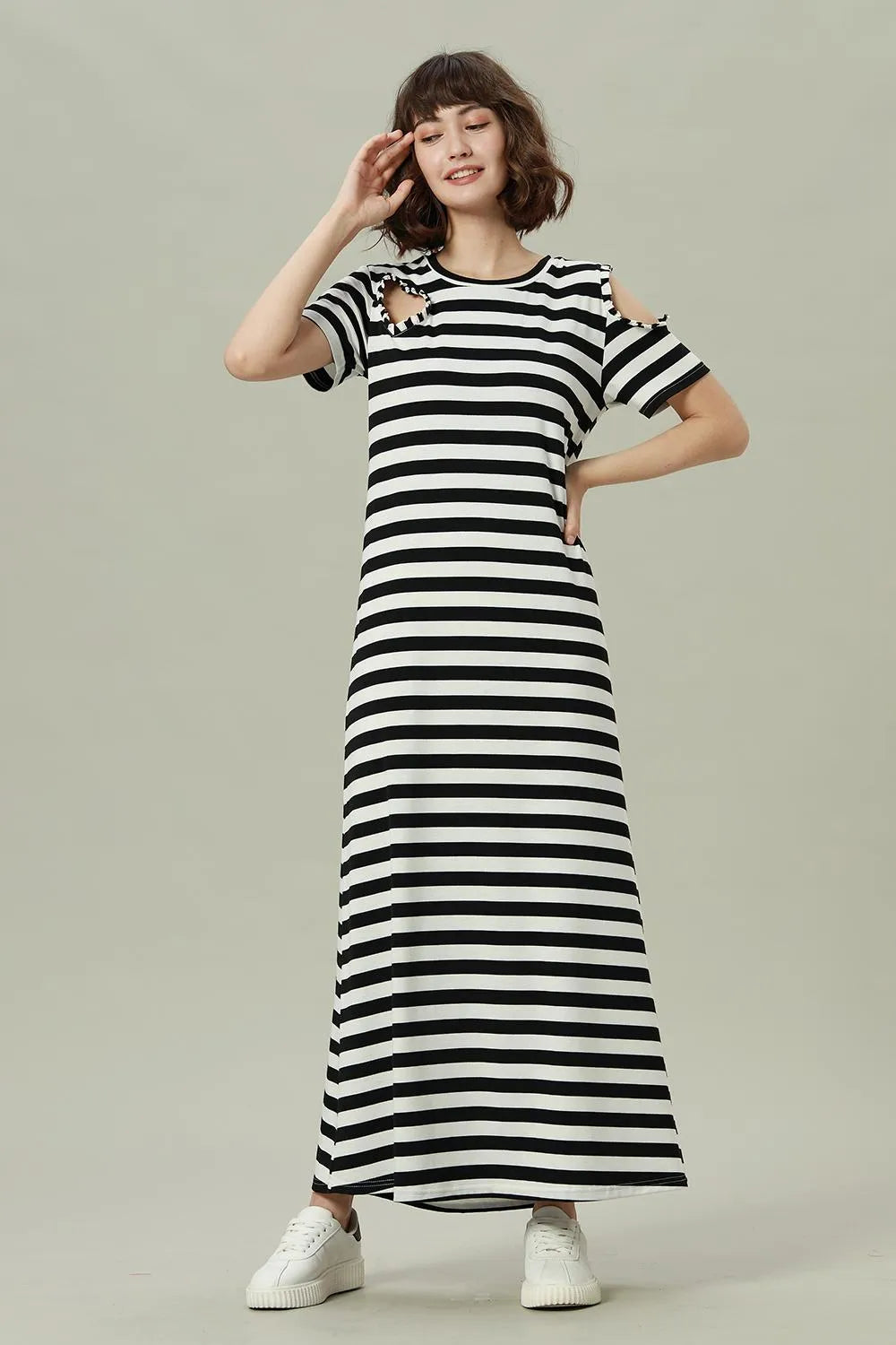 HD13-BlackAndWhite_1