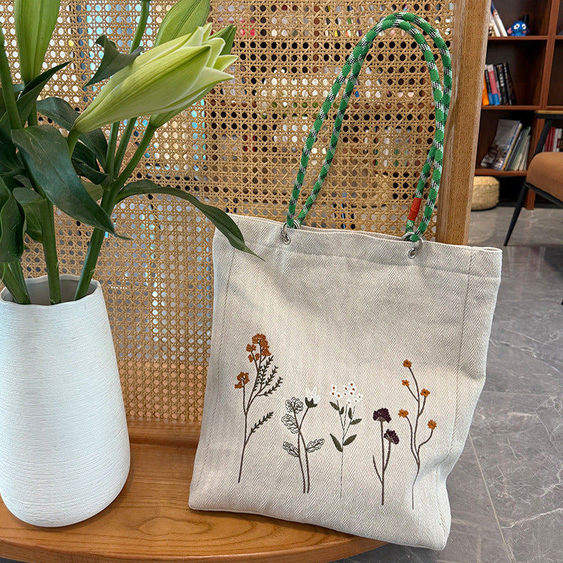 New Retro Embroidered Denim Sail Bunsen Series Large Capacity Single Shoulder Commuter Fashion Bag for Women