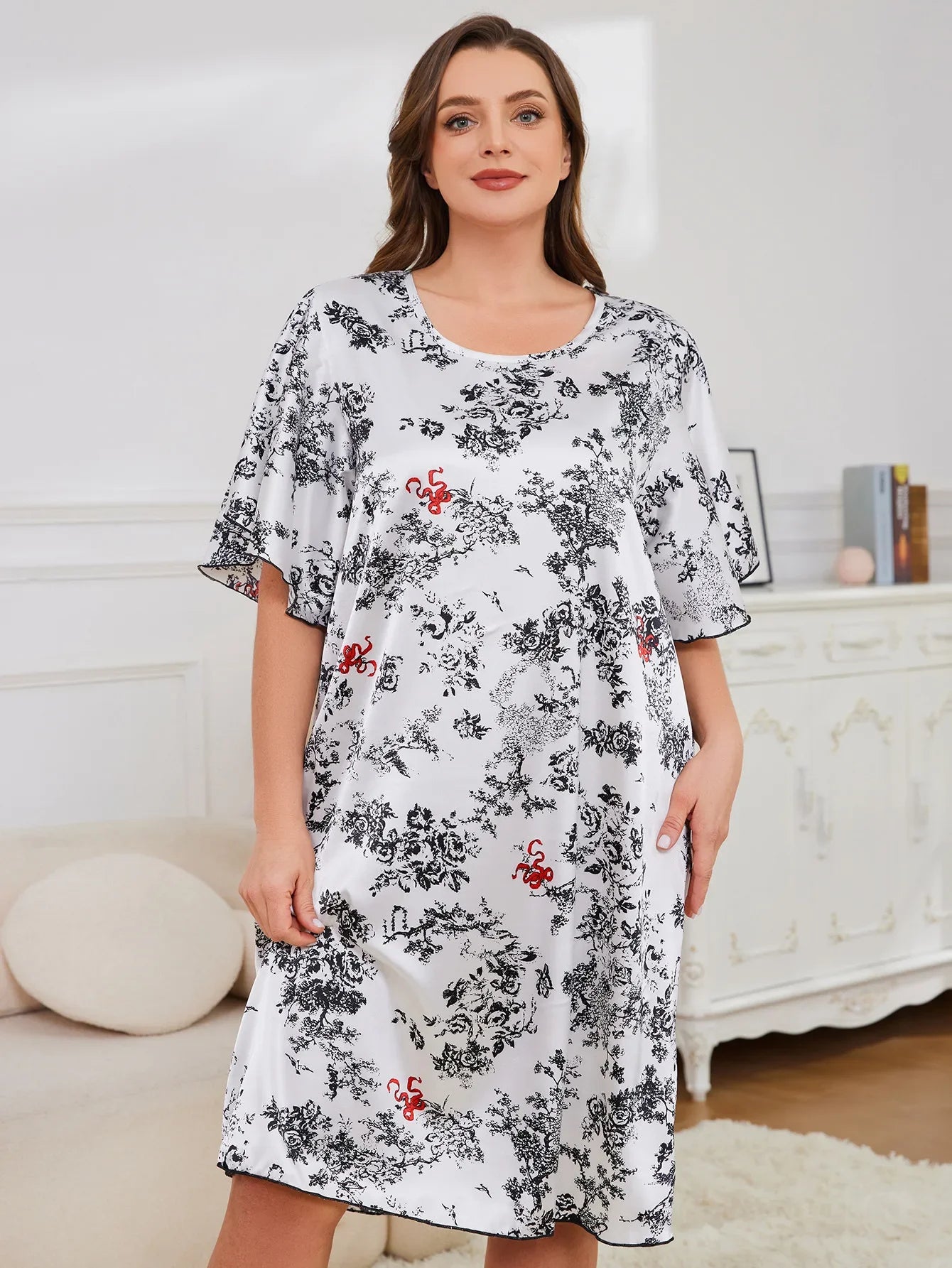 Plus Size Silk Satin Women Nightgown Round Neck Short Sleeves Sleepwear Summer Female Nightwear Homwear Clothing Pajama Dress