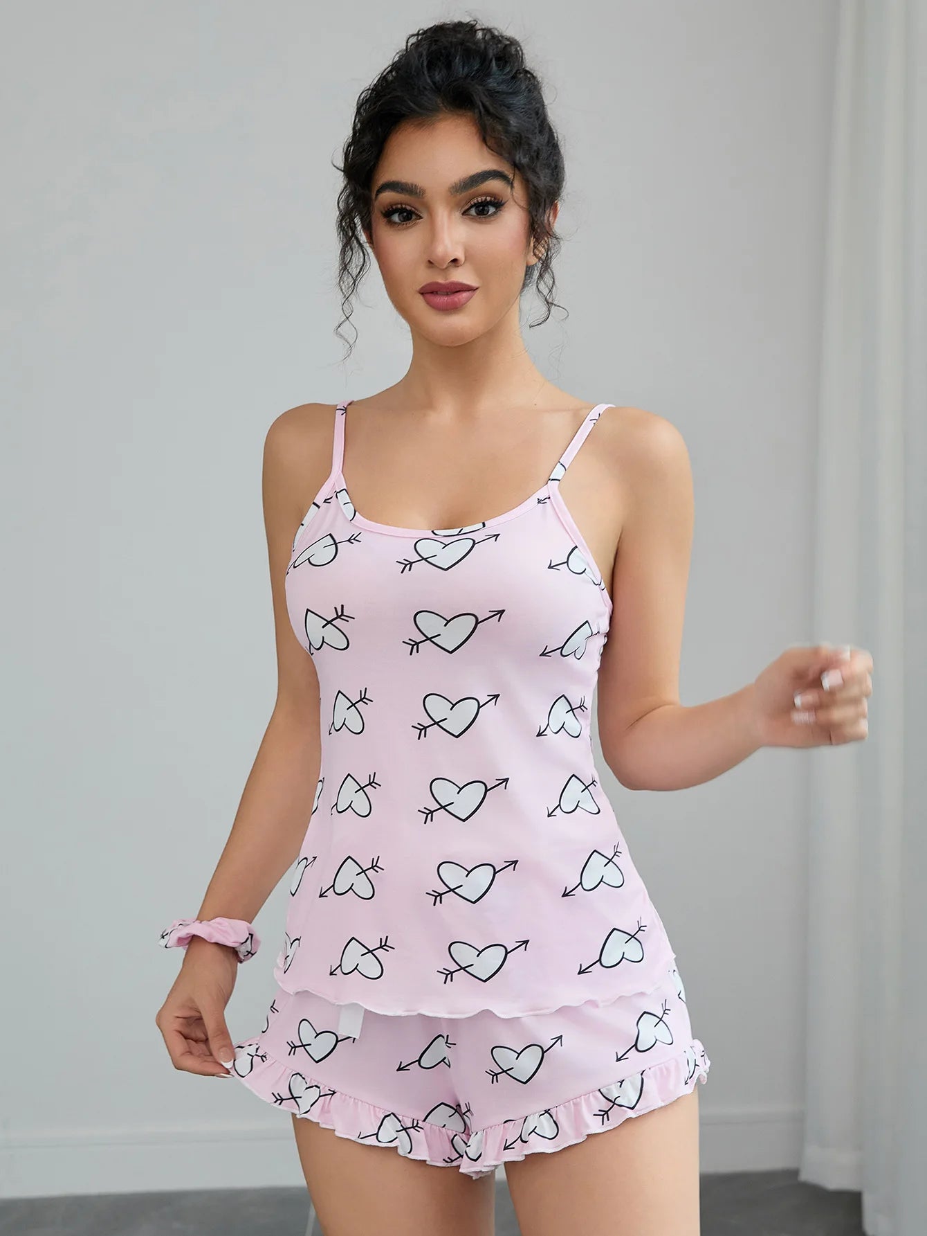 Heart Print Women's Pajamas Set Sleeveless Top & Ruffle Trim Shorts + Scrunchies Sleepwear Elastic Nightwear Homewear Cloth