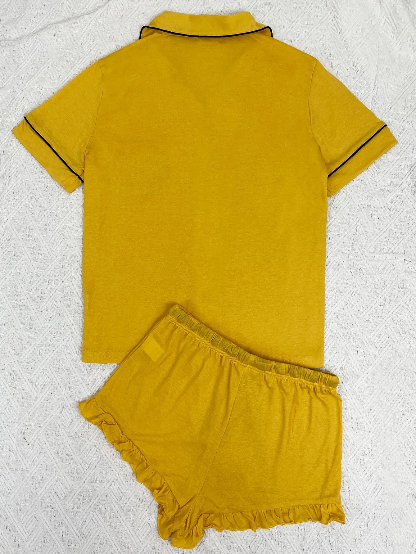 Summer Women's Pajamas Sets Short Sleeve Notched Collar Front Button Top & Elastic Waist Ruffle Shorts Loungewear Sleepwear