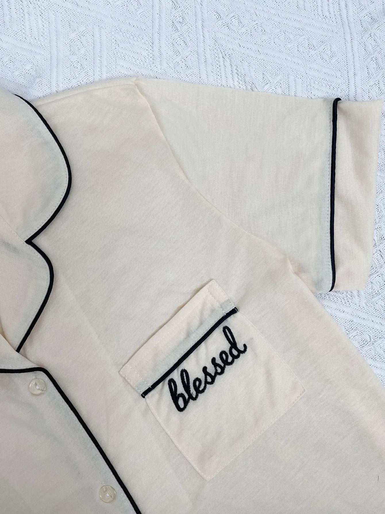 Summer Women's Pajamas Sets Short Sleeve Notched Collar Front Button Top & Elastic Waist Shorts Home Suit Loungewear Sleepwear