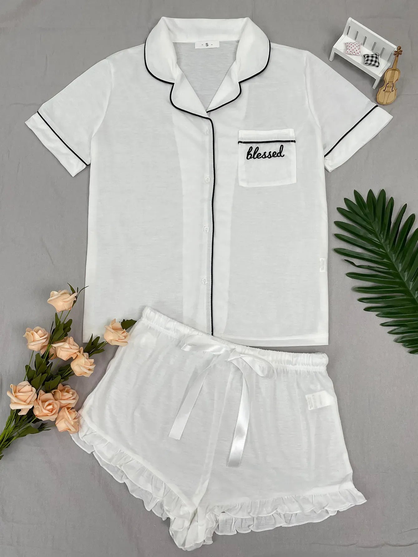 Summer Women's Pajamas Sets Short Sleeve Notched Collar Front Button Top & Elastic Waist Shorts Home Suit Loungewear Sleepwear