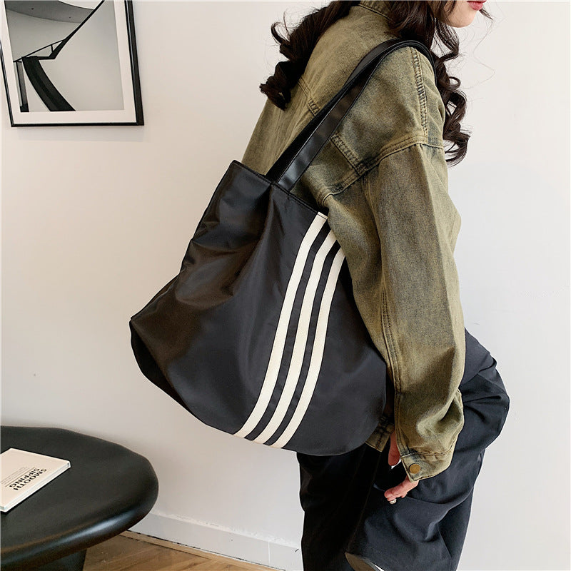 Large capacity shoulder bag for women 2025 versatile fashion student handbag casual canvas bag tote bag for women