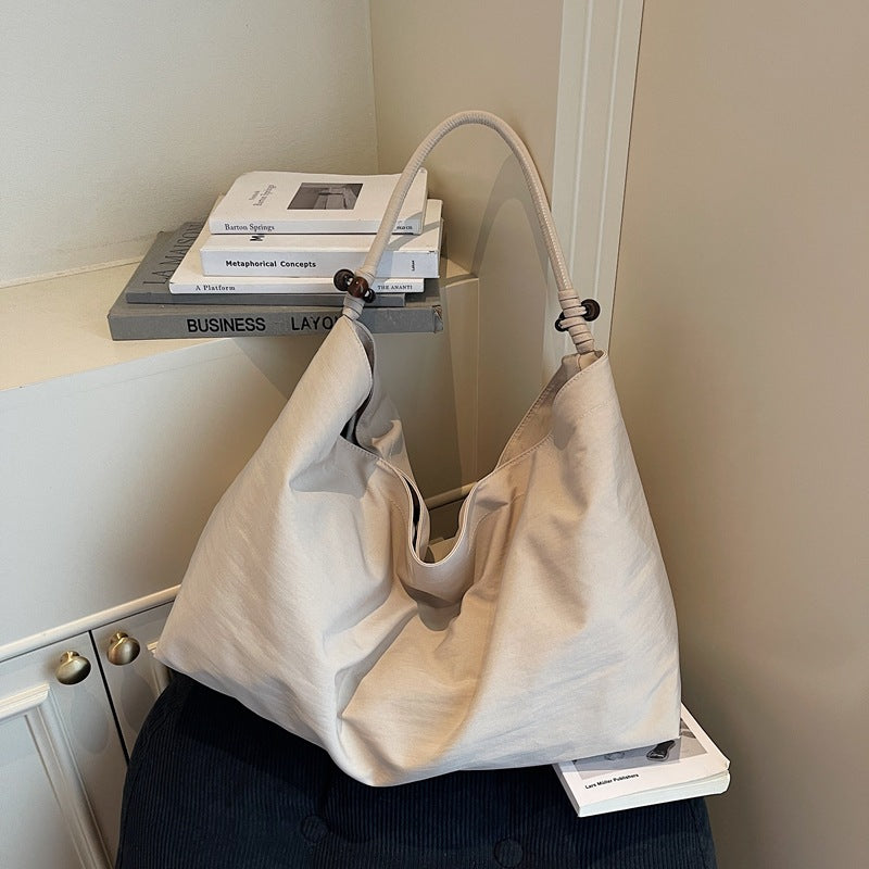 Large capacity bag for women 2025 new trendy autumn and winter Korean lazy style lightweight cloth bag for leisure commuting shoulder bag