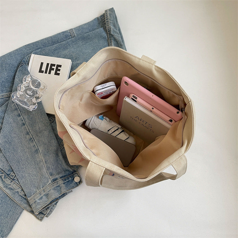 Letter canvas bag 2025 new strawberry print Gentle Woman shoulder bag commuting tote bag