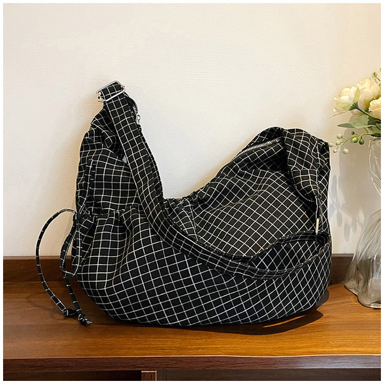 Autumn and winter new plaid women's shoulder bag versatile commuting armpit bag cross-border women's diagonal cross bag women's bag