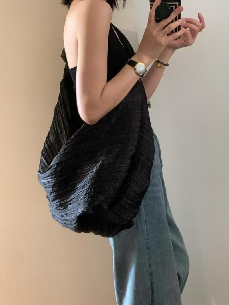 Korean Lazy Large Capacity Canvas Bag for Women 2025 New Casual Versatile Single Shoulder Tote Bag Commuter Crossbody Bag