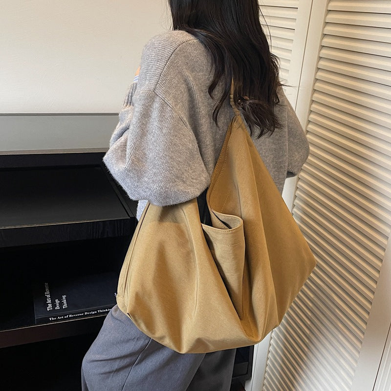 Large capacity bag for women 2025 new trendy autumn and winter Korean lazy style lightweight cloth bag for leisure commuting shoulder bag