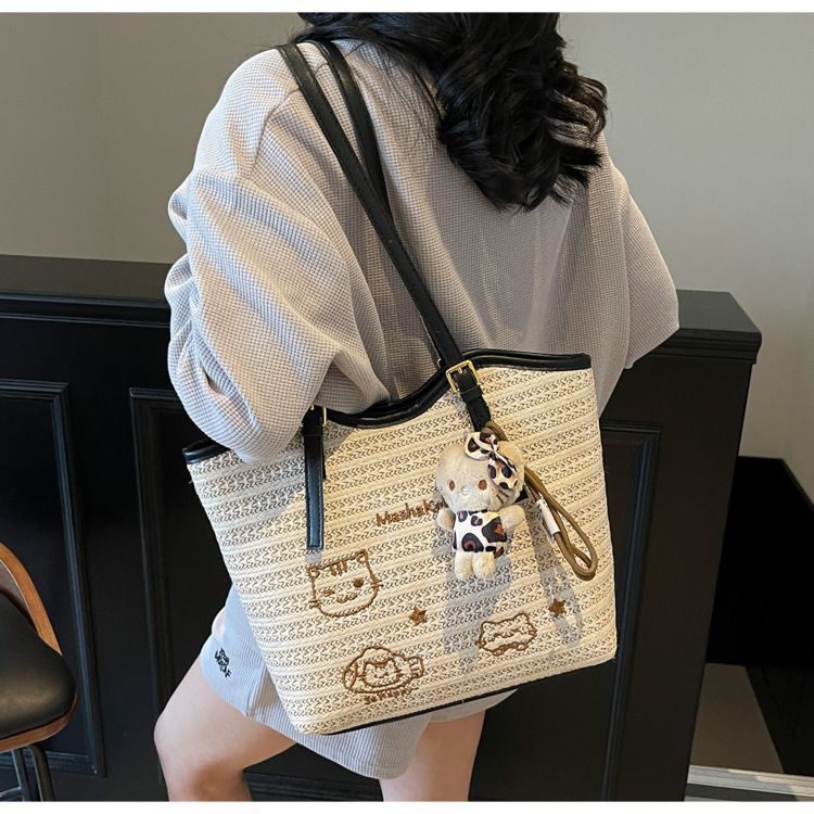 Woven bag, large capacity bag, women's 2025 new trendy beach shoulder bag, women's summer woven tote bag