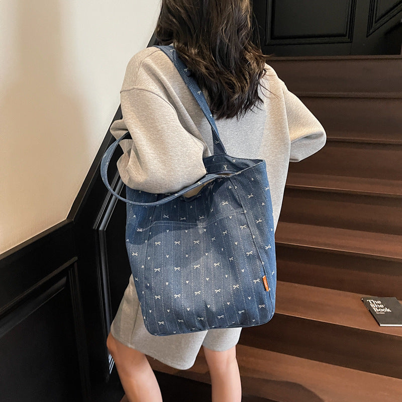 Cowboy canvas bag for women, retro spring and summer, single shoulder crossbody, 2025 new style, small carrying bag for work, miscellaneous items for going out, mommy bag