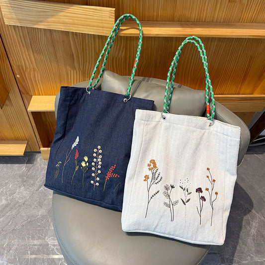 New Retro Embroidered Denim Sail Bunsen Series Large Capacity Single Shoulder Commuter Fashion Bag for Women