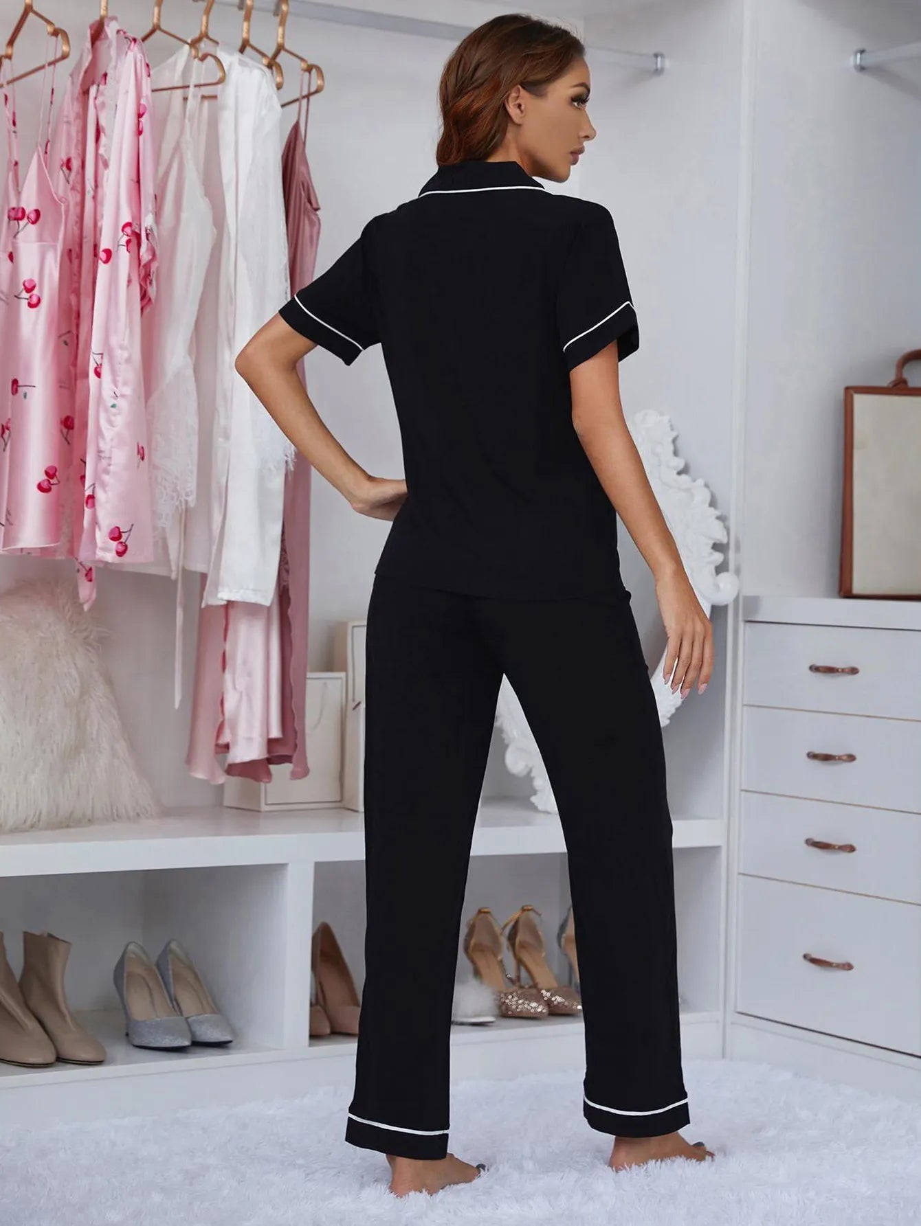 RM181-Black-3