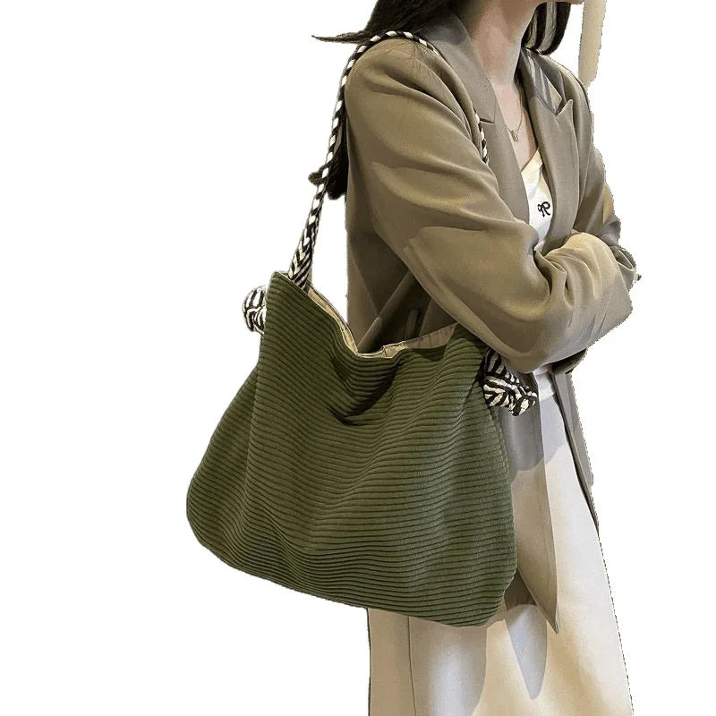 Single-shoulder Underarm Bag for Autumn and Winter 2025 Women Large Capacity Cloth Bag Lazy Crossbody Solid Commuter Tote Bag