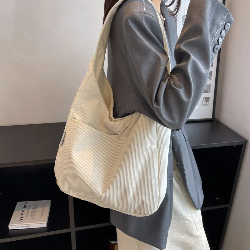 Korean Style 2025 Single-shoulder Large Bag Velvet Bag Casual Simple and Large-capacity Women's Bag New Artistic Schoolbag