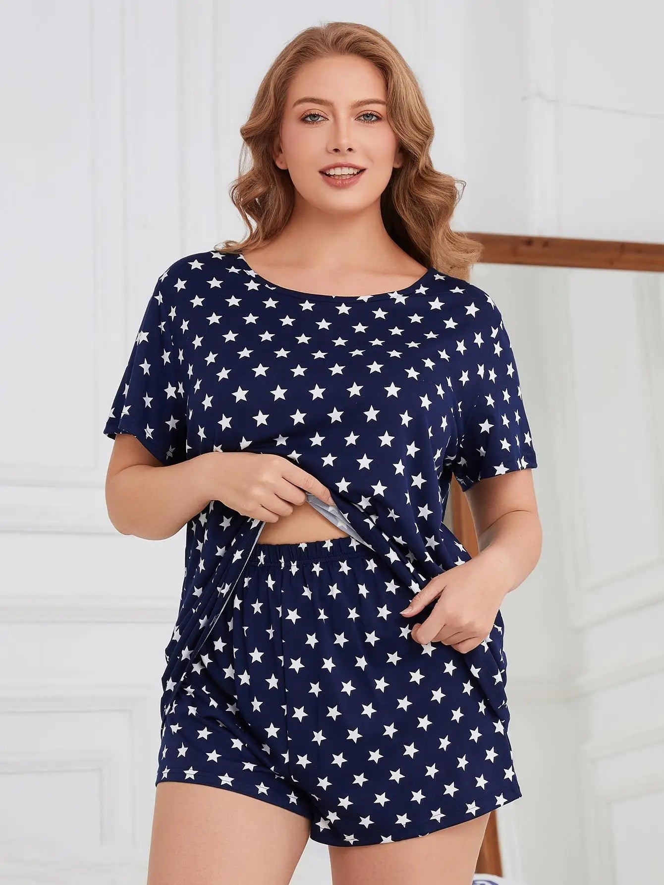 Plus Size Star Print Women Pajama Sets Short Sleeves O Neck Top & Elastic Waist Shorts 2 Pieces Female Sleepwear Nightwear