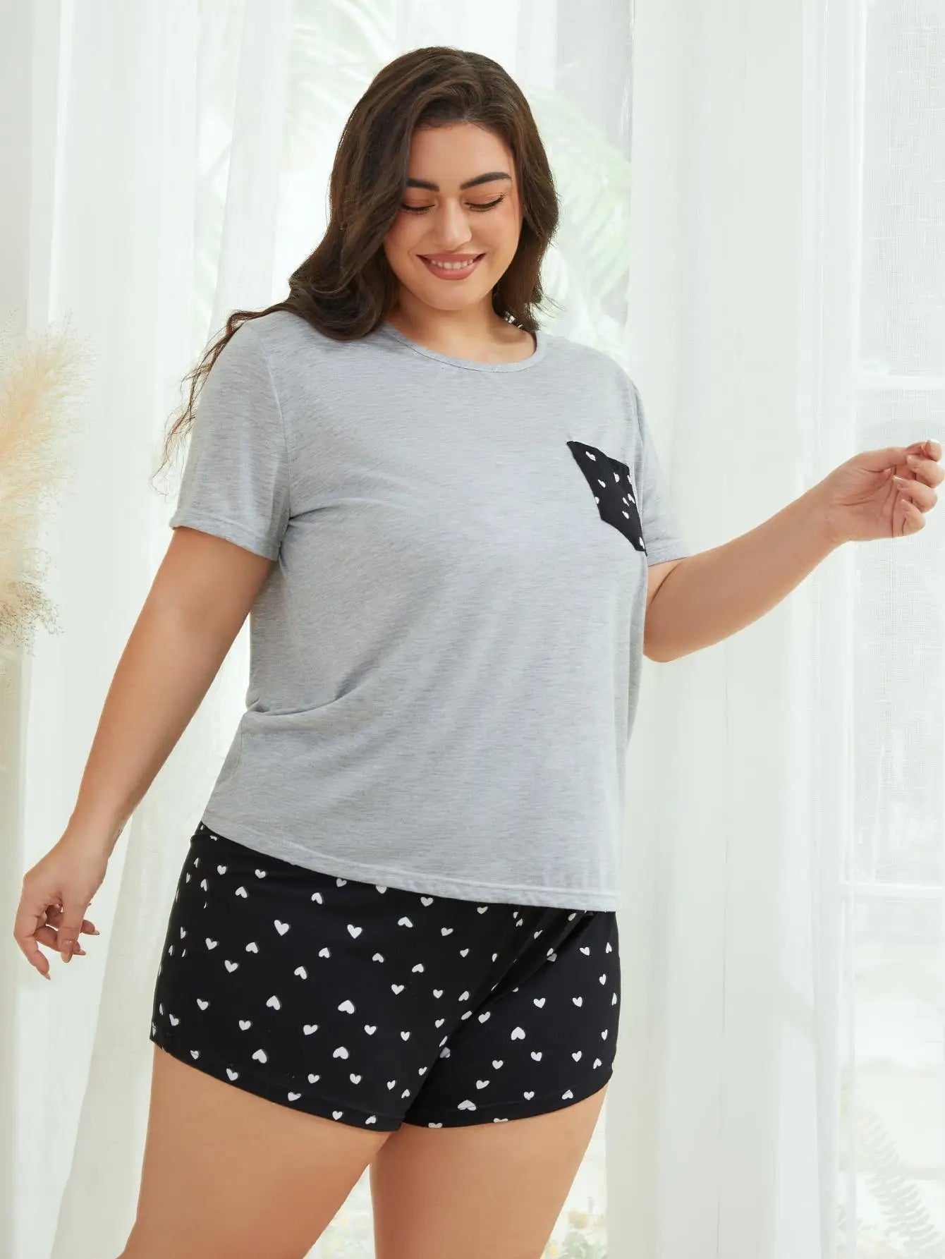 Plus Size Women's Pajamas Set Heart Print Short Sleeves Screw Top & Shorts Female 2 Pieces Sleepwear Nightwear Homewear Cloth