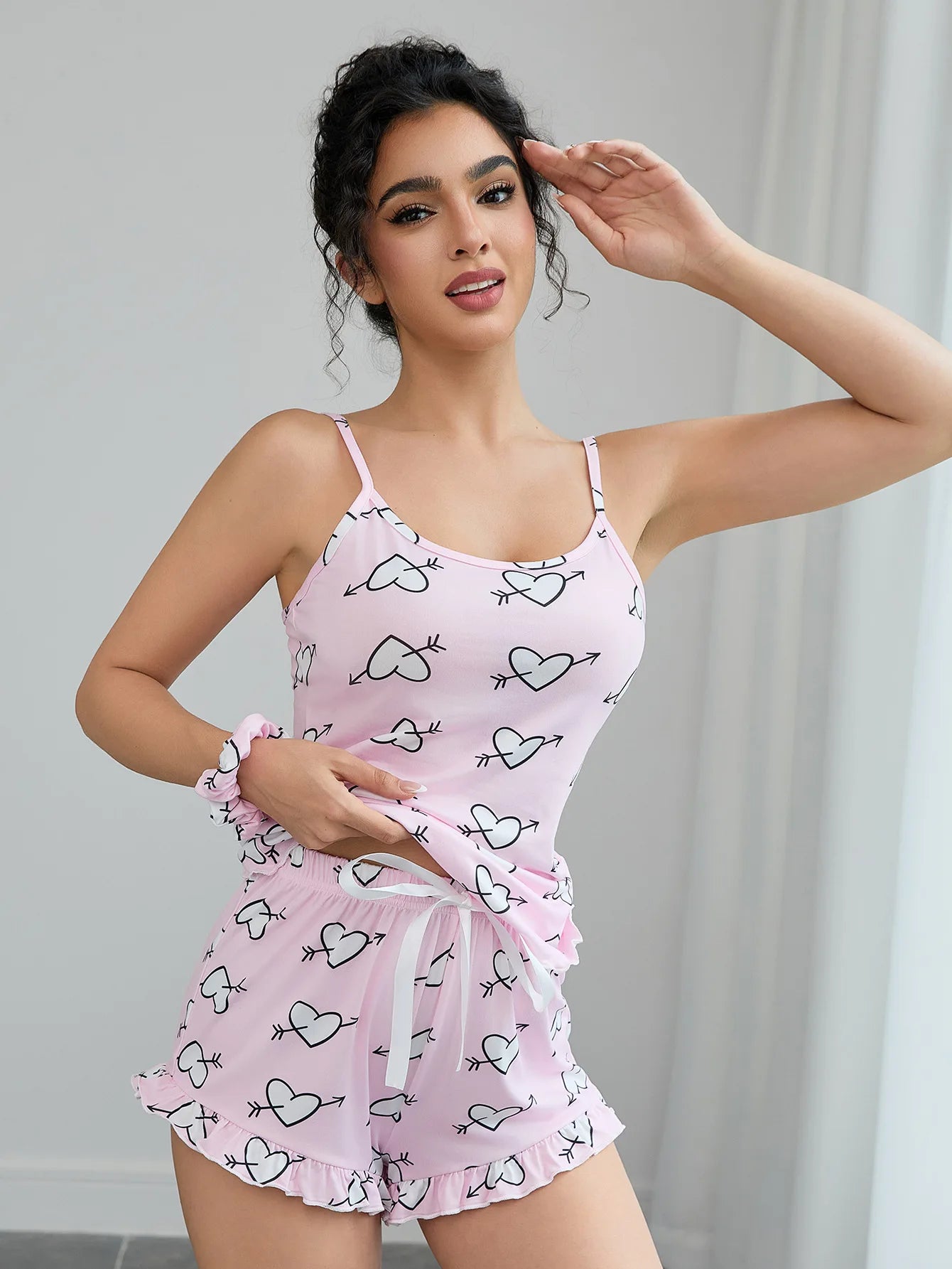 Heart Print Women's Pajamas Set Sleeveless Top & Ruffle Trim Shorts + Scrunchies Sleepwear Elastic Nightwear Homewear Cloth