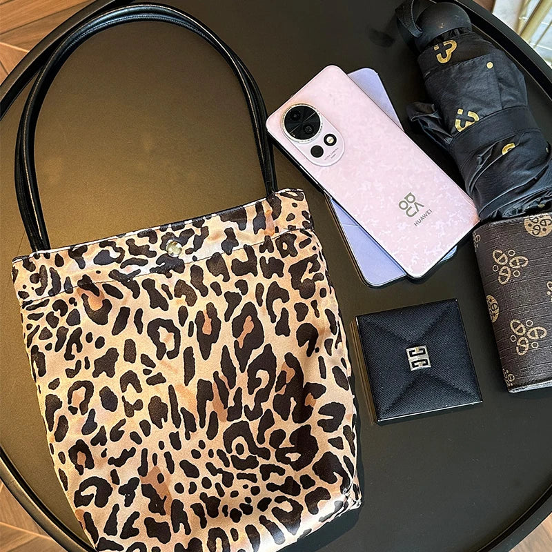 Leopard Print Canvas Reusable Grocery Tote Bags Women Shoulder Handbag Crafts Shopping Bags Gifts for Women Birthday Christmas