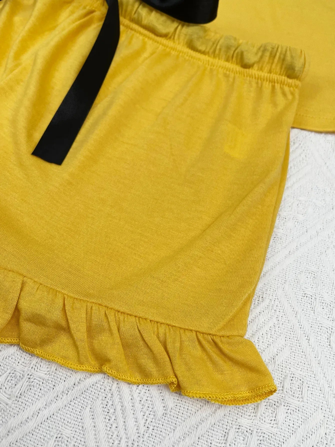 Summer Women's Pajamas Sets Short Sleeve Notched Collar Front Button Top & Elastic Waist Ruffle Shorts Loungewear Sleepwear