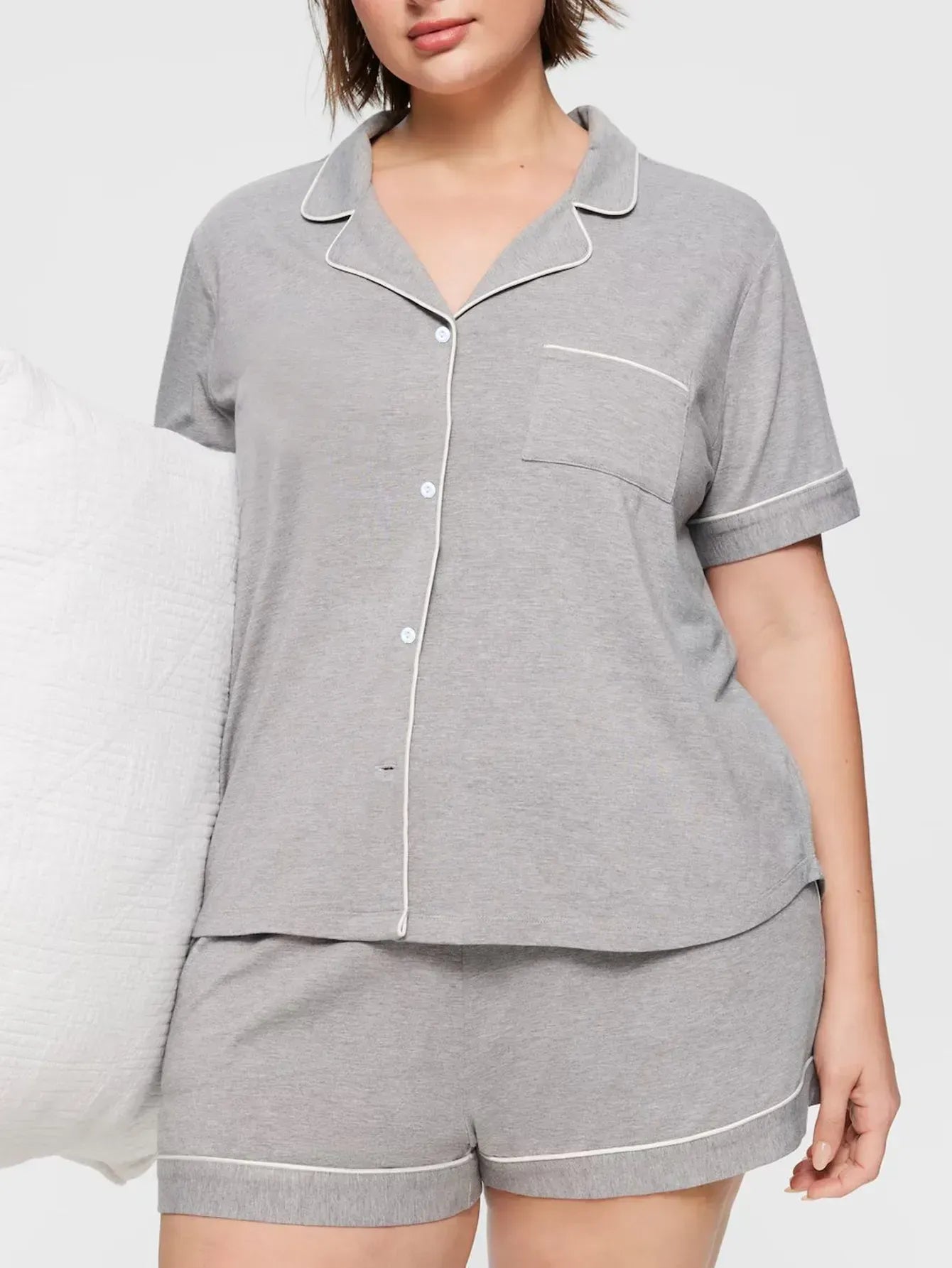 Plus Size Women Pajama Sets Short Sleeves Front Button Turn Down Collar Top & Shorts with Two Pockets Sleepwear Female Nightwear